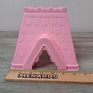 PLAYSKL pink victorian top of play house